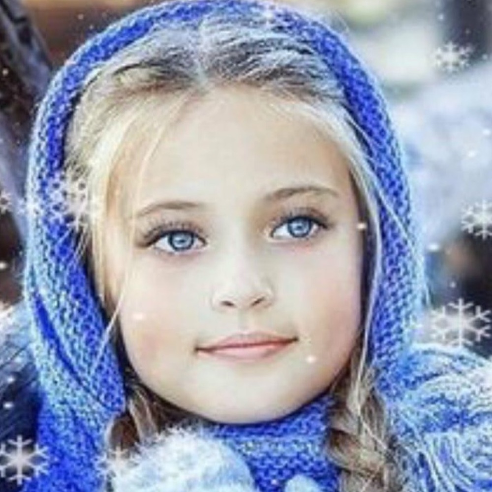 Meet your Posher, Elena